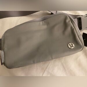 NWT Gray Lululemon Peloton Bag Belt